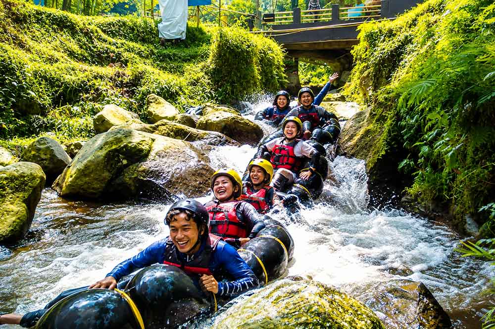 Kali Pucung Rivertubing Kemuning